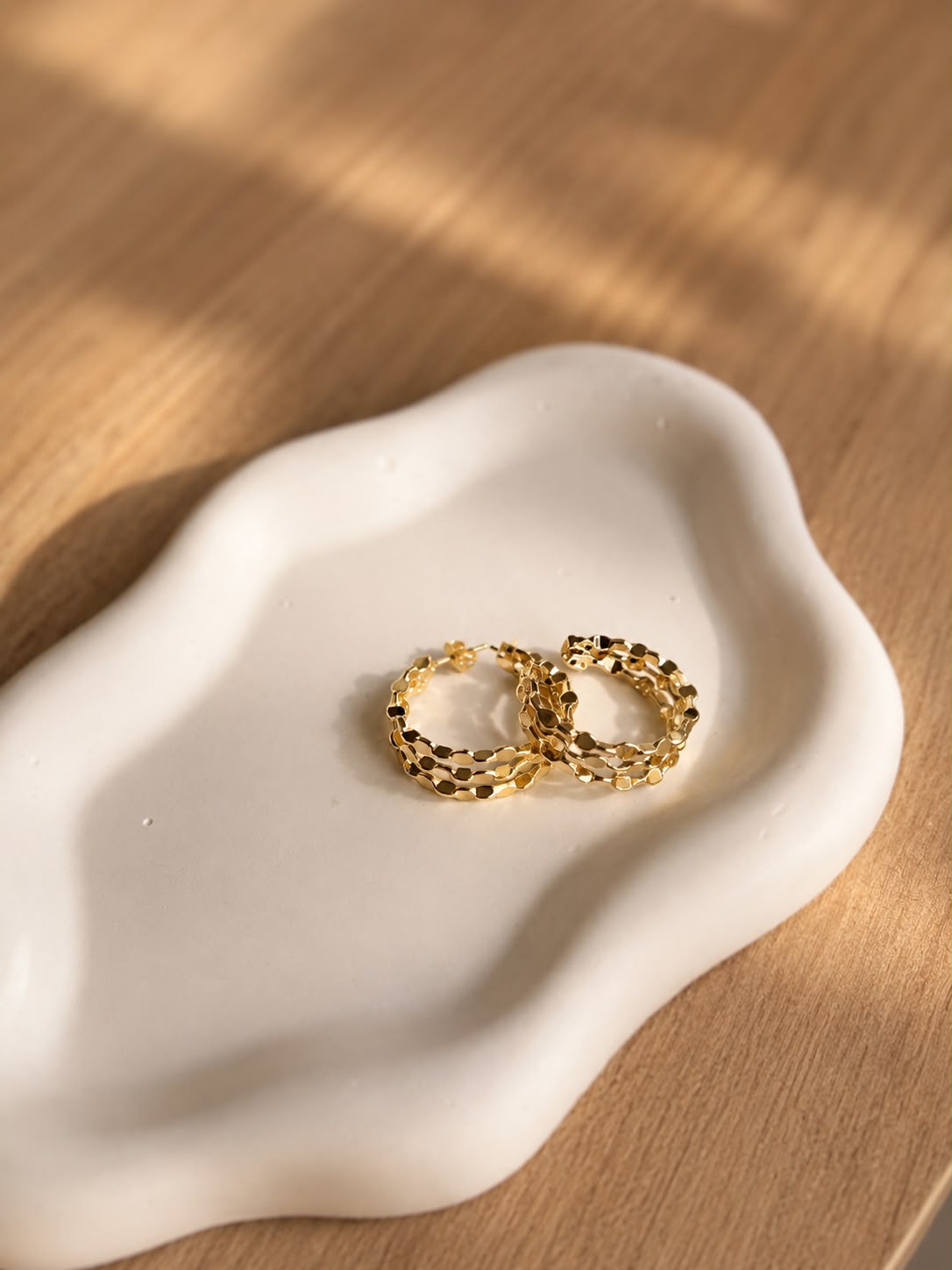 Gold Detay Halka Küpe